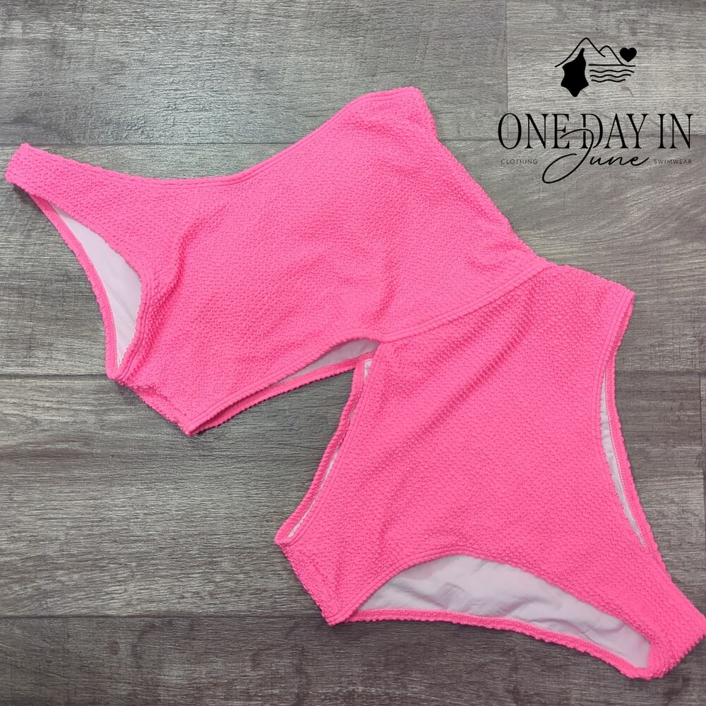 Adisputent Smocked One Shoulder One Piece Swimsuit Size M
